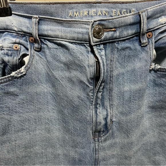 American Eagle Outfitters Light Blue Baggy Jeans - Picture 5 of 10